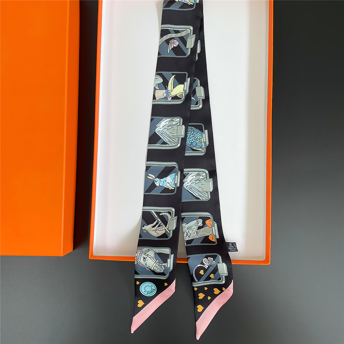 Brand Design Twill 100% Silk S - Luxury Bags Trending recensione e prezzo