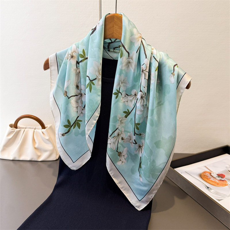 2026 Luxury Silk Skinny Scarf  - Luxury Bags Of 2026 recensione e prezzo
