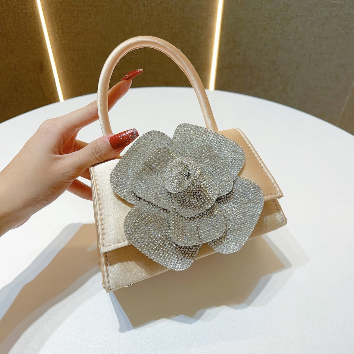 2025 New Luxury Rose Evening C - Luxury Bags News recensione e prezzo