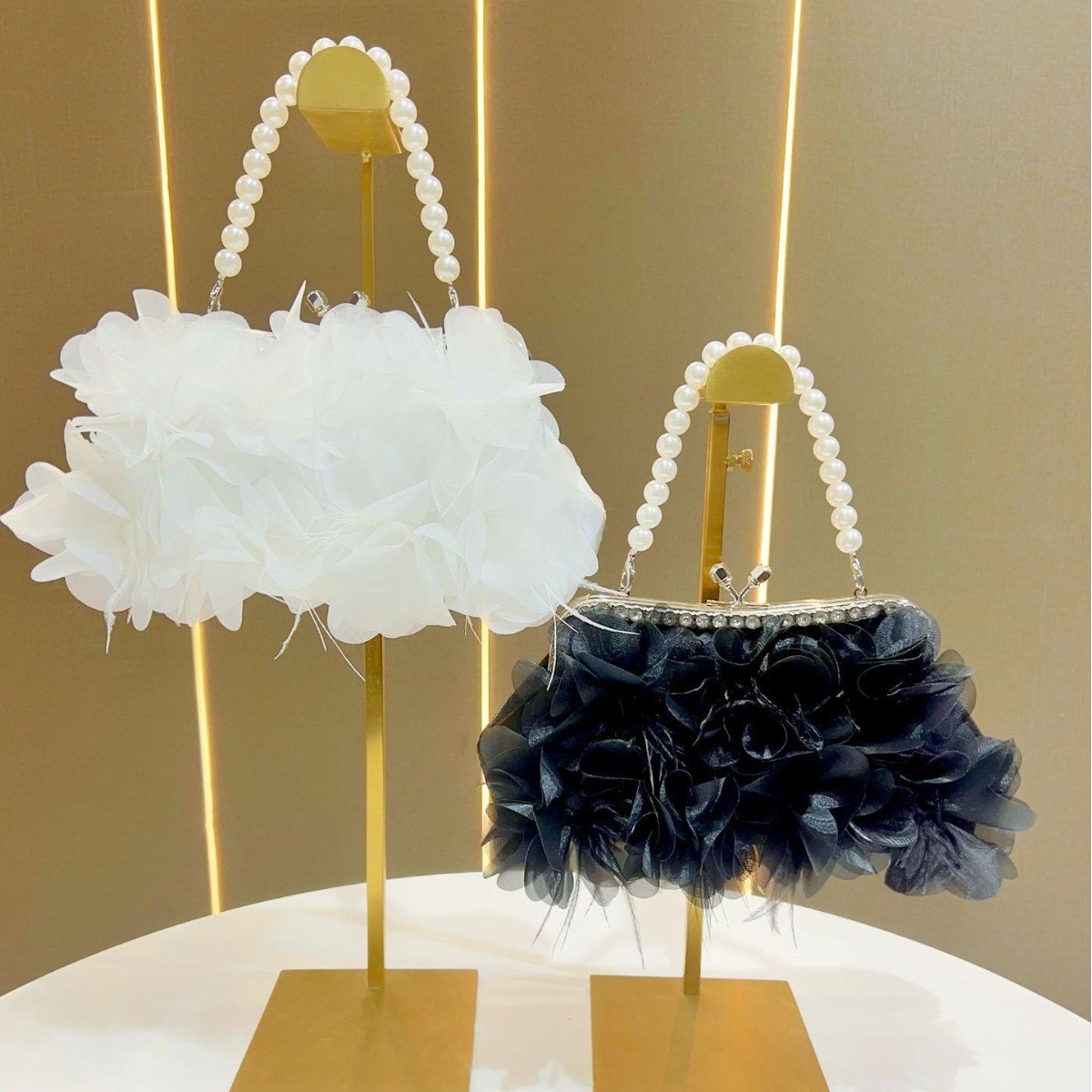 2025 New Luxury 3D Flower Tass - Luxury Bags News recensione e prezzo