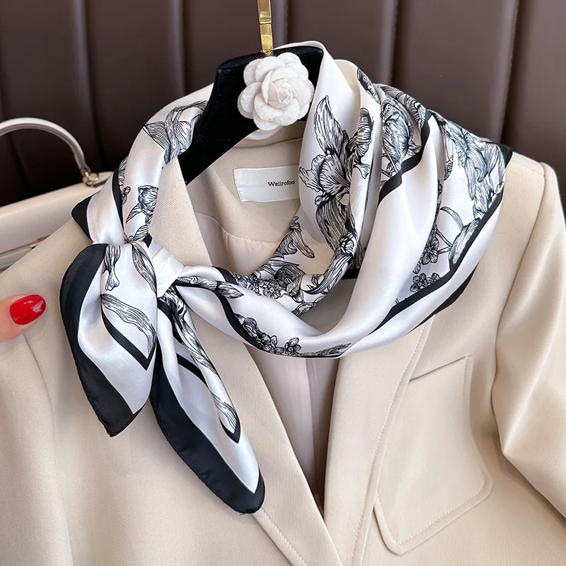 70*70cm Luxury Floral Print Si - Luxury Bags Trending recensione e prezzo