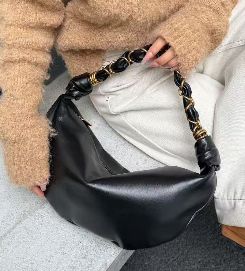 Leather Half Moon Bags For Wom - Luxury Bags Of 2026 recensione e prezzo