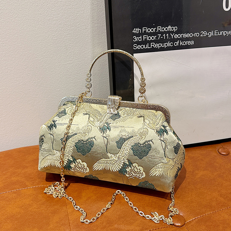 Exquisite Chinses Style Gold F - Luxury Bags News recensione e prezzo