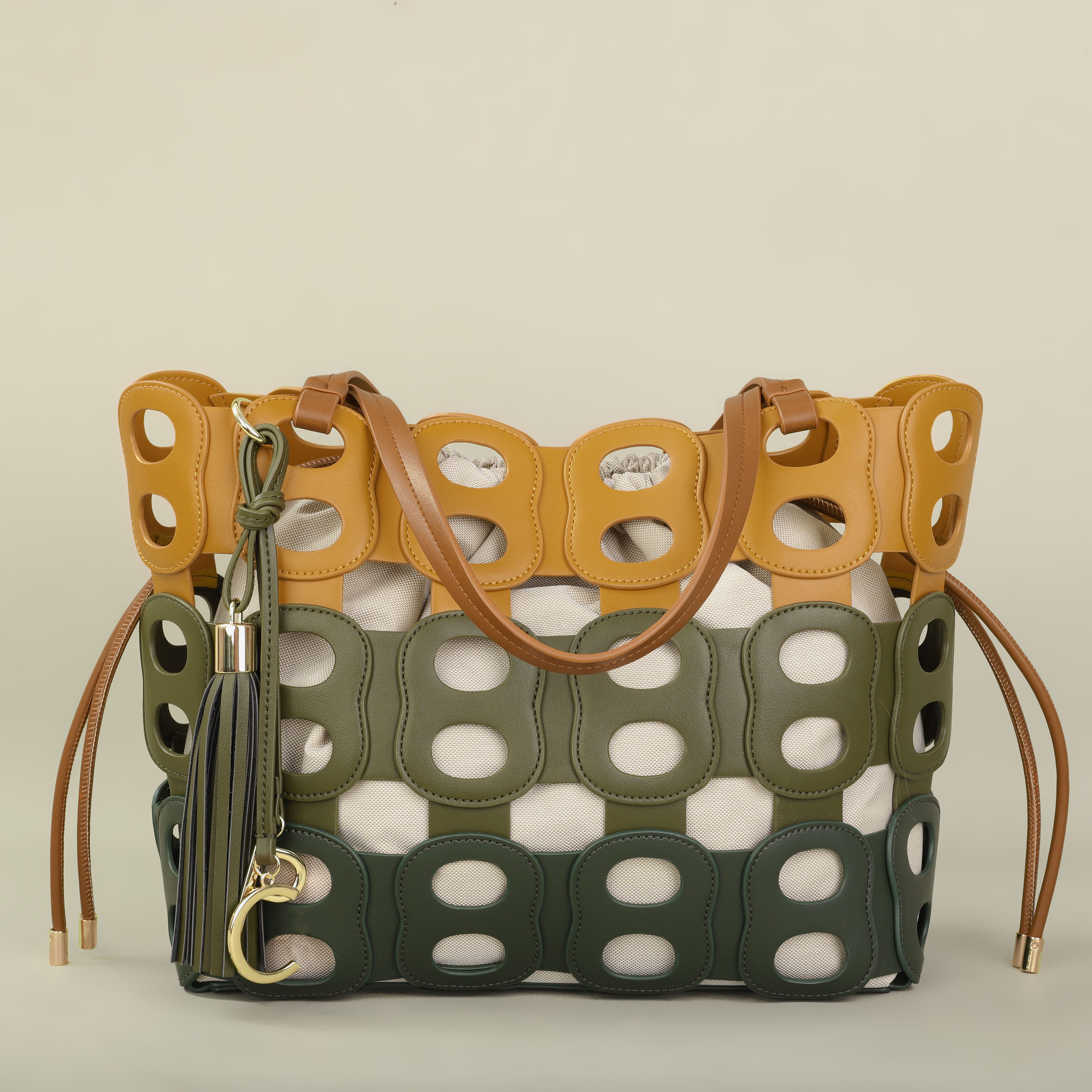 PG PATSY GARIS Women's Crossbo - Luxury Bags Of 2026 recensione e prezzo
