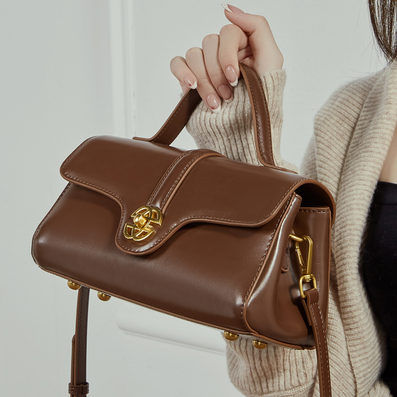 Luxury Designer Women‘s Bag 20 - Luxury Bags News recensione e prezzo