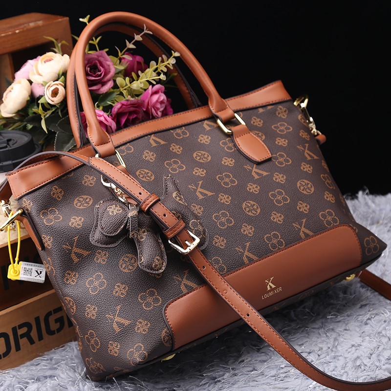 Light luxury brand women's bag - Luxury Bags Shopping recensione e prezzo