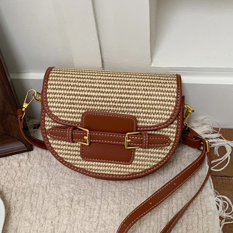 England Style Mini Straw Saddl - Luxury Bags Of 2026 recensione e prezzo