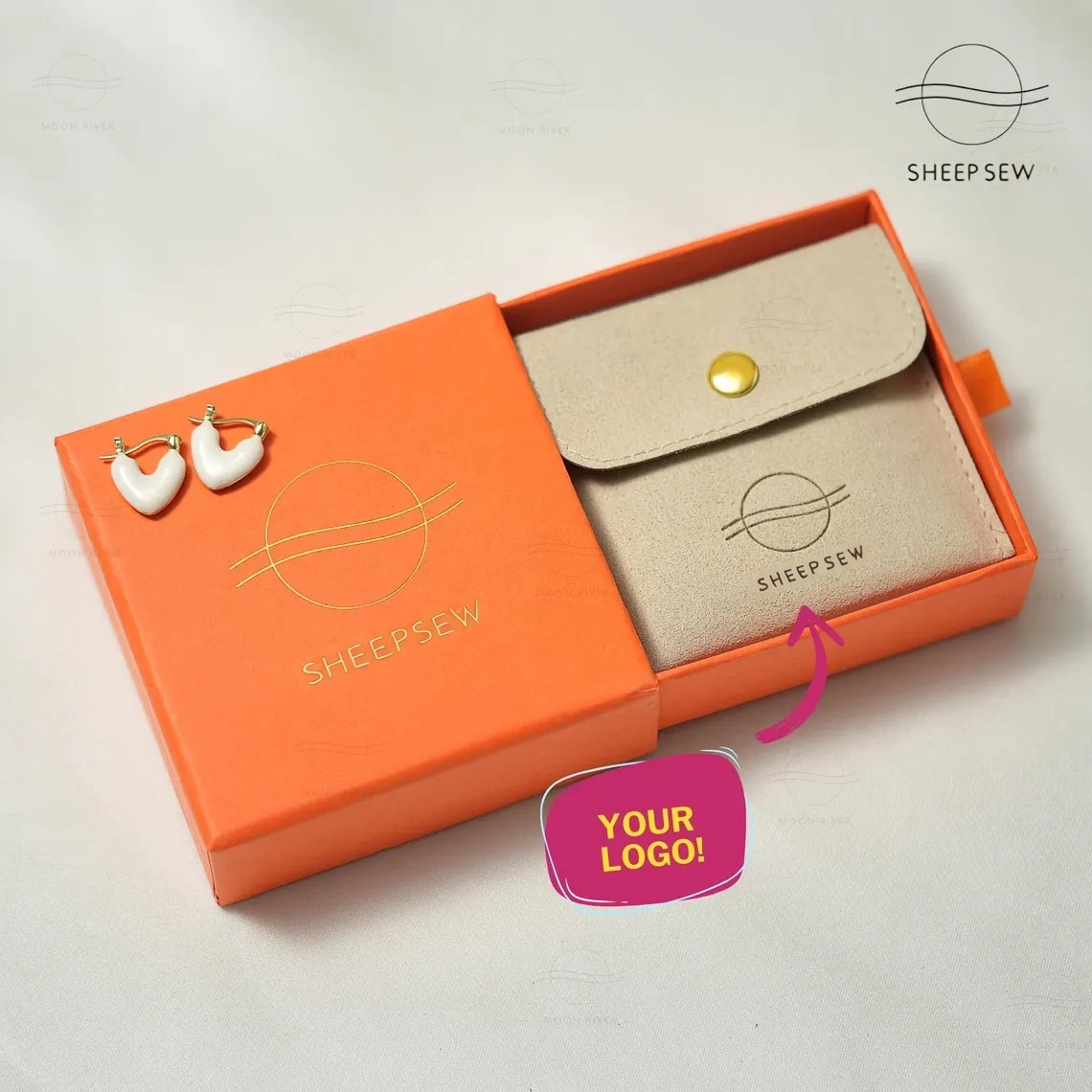 Luxury Earring Bracelet Neckla - Luxury Bags Drawing recensione e prezzo